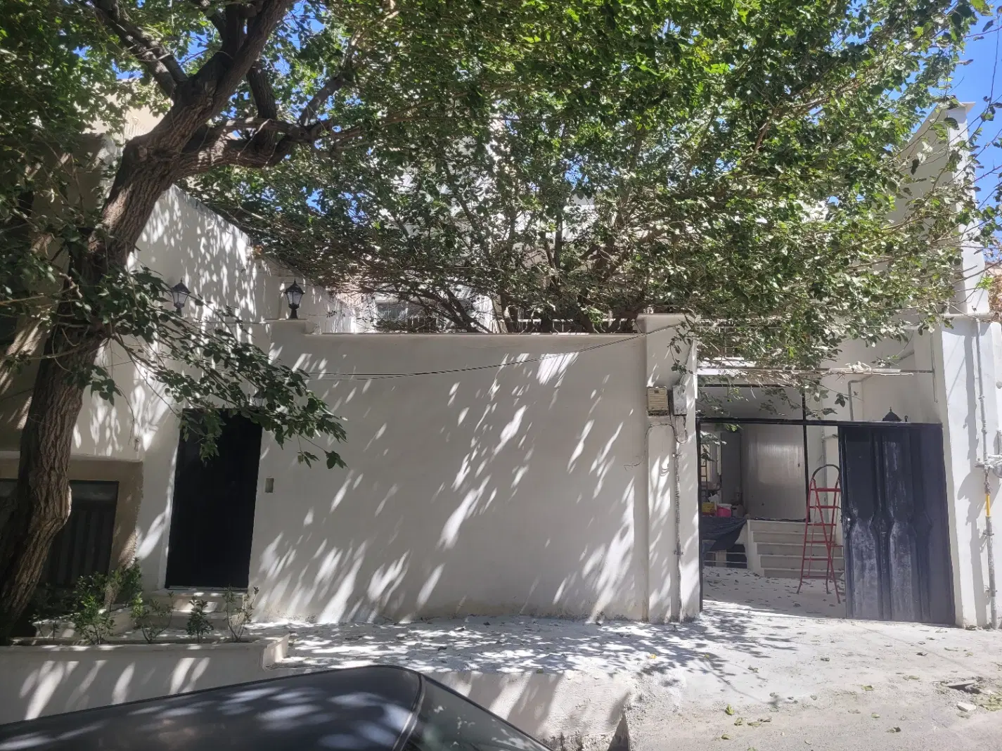 منزل مسکونی