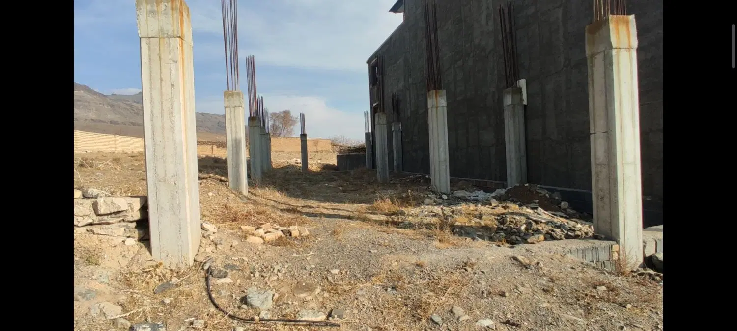 300 متر زمین با پروانه _ روستای کشه _ویوی کوه کرکس