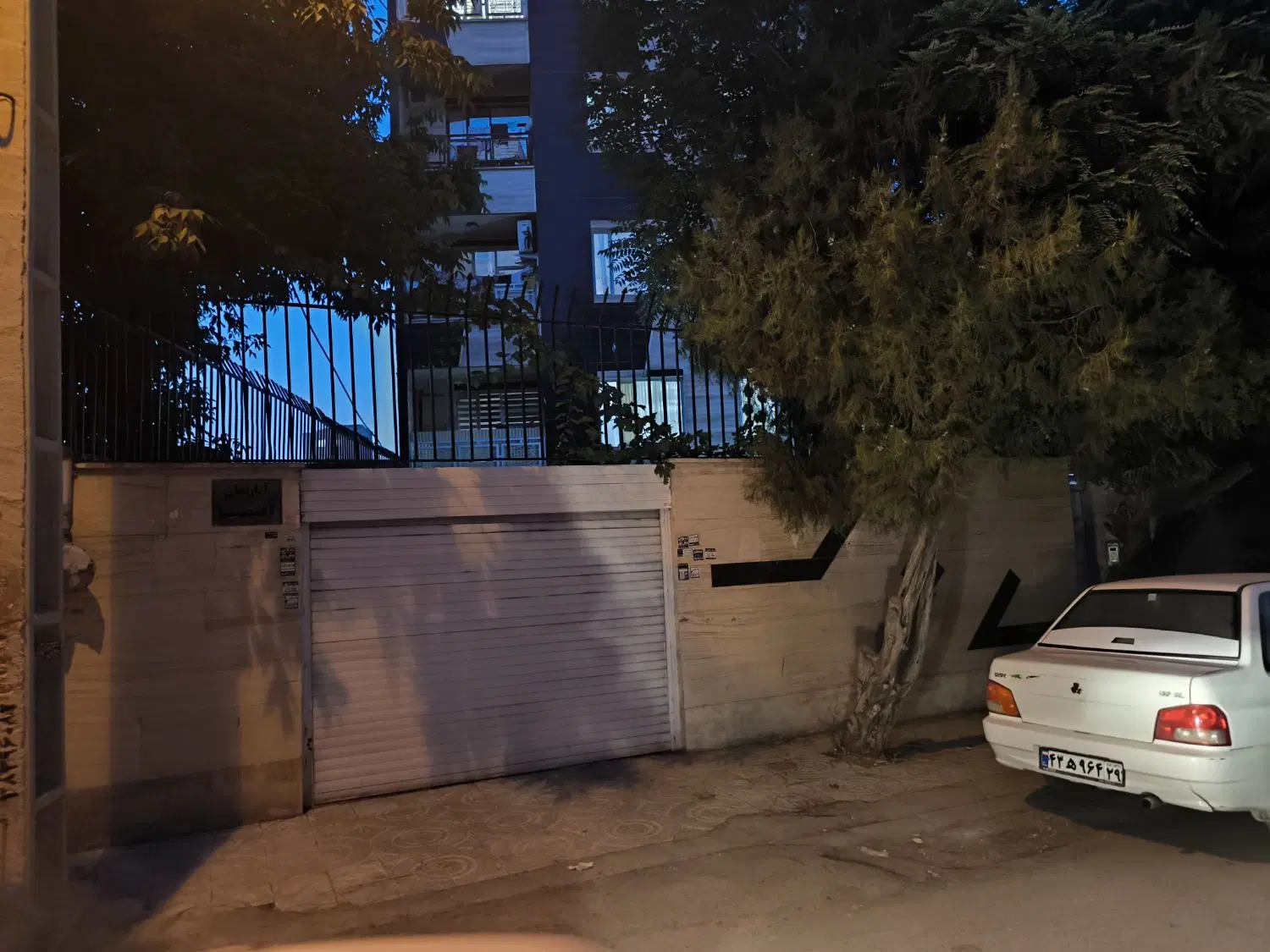 آپارتمان ۹۱متری کاشانی