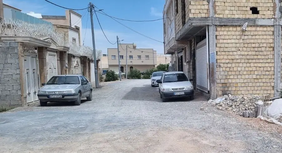 زمین ۲۱۰ متر منتظری شمالی فجر
