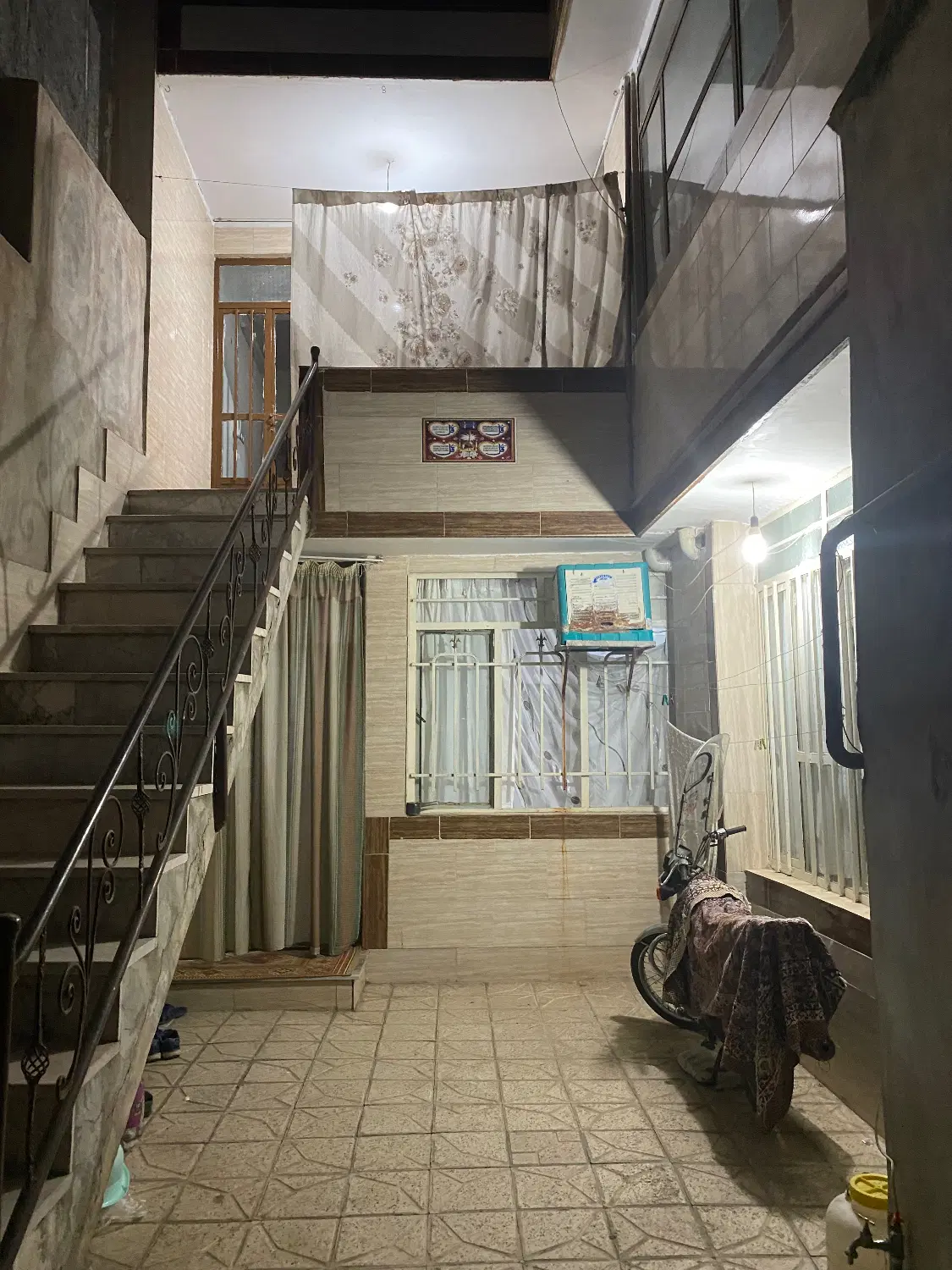 ویلایی_سندملک_دوطبقه