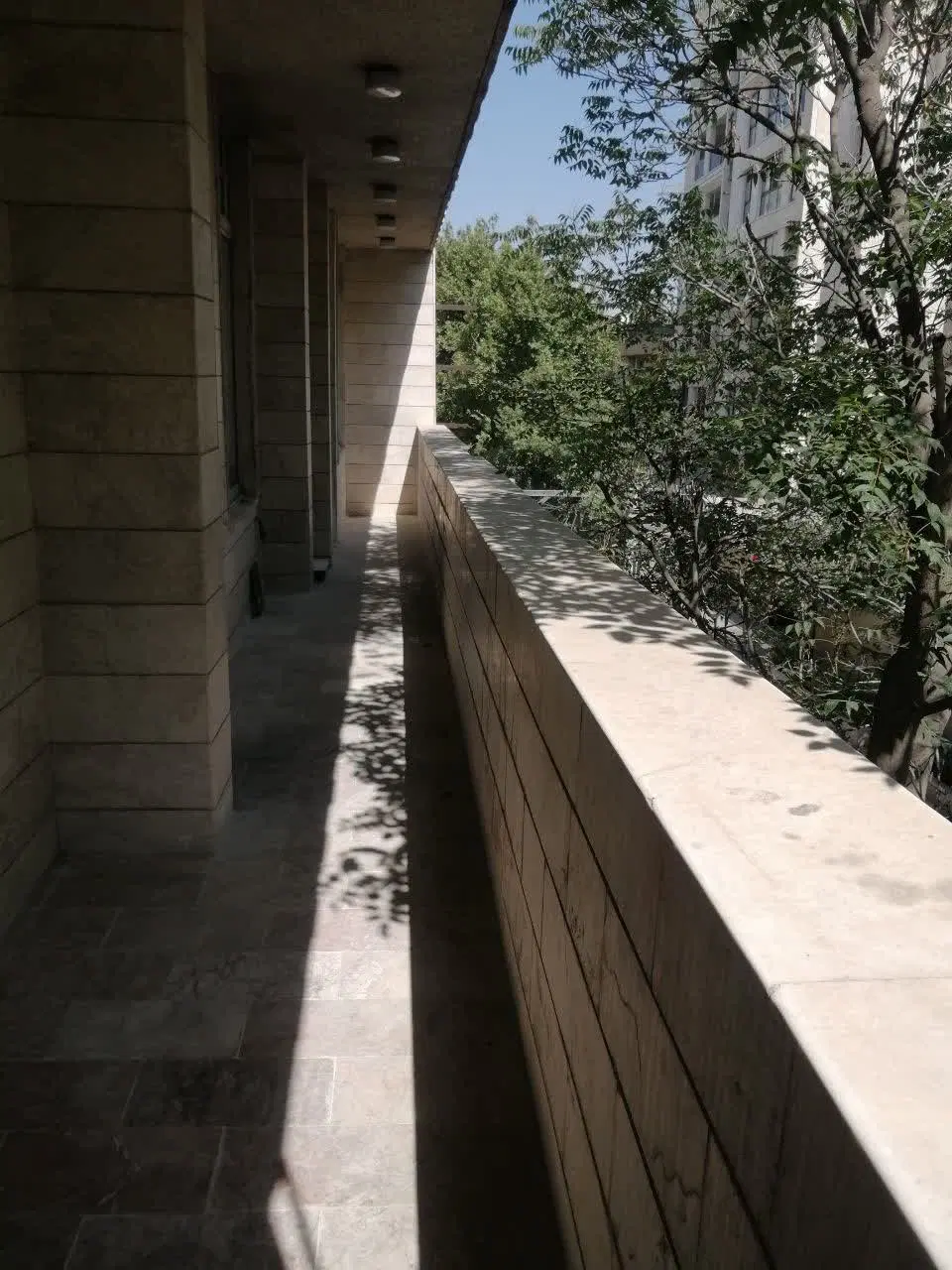 آپارتمان ۱۳۶ متری_ چمران_ دانشگاه