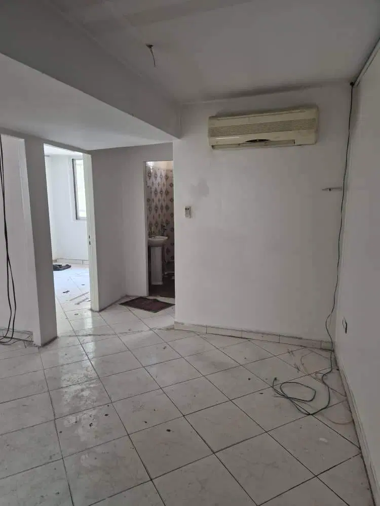 فروش واحد تجاری