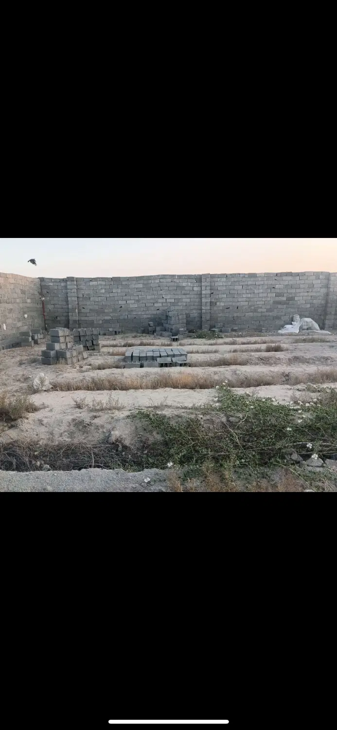 زمین دهشاد ۸۰۰ متر چهاردیواری
