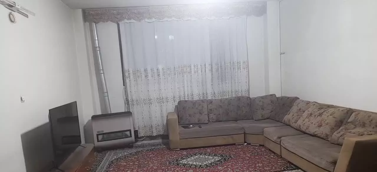 خانه 54 متری در طبقه دوم