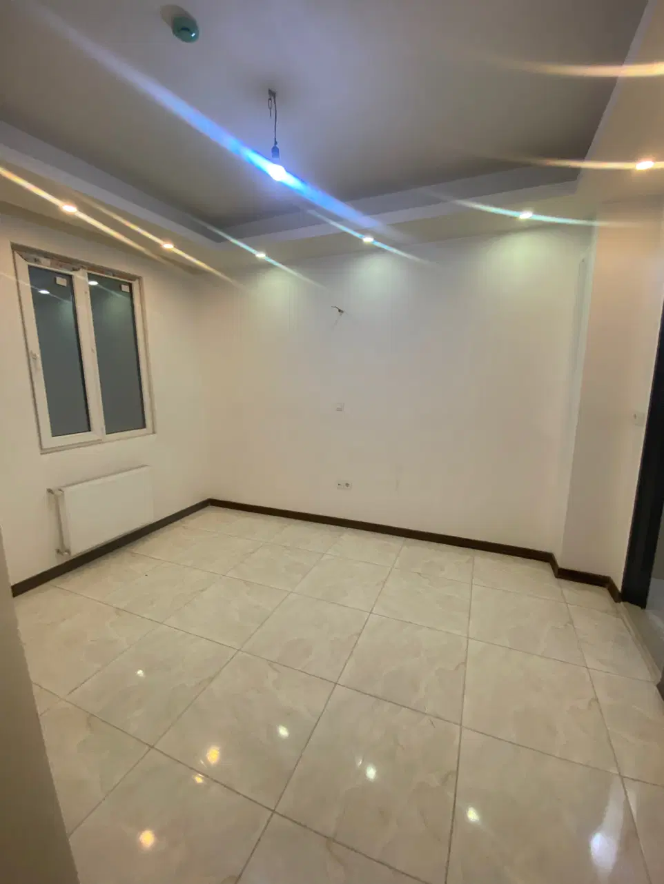 آپارتمان ۱۳۲متری سه خواب نوساز کلید نخورده