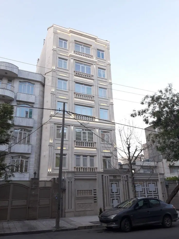 ۱۰۵ متری پارکینگ سندی تاپ لوکیشن