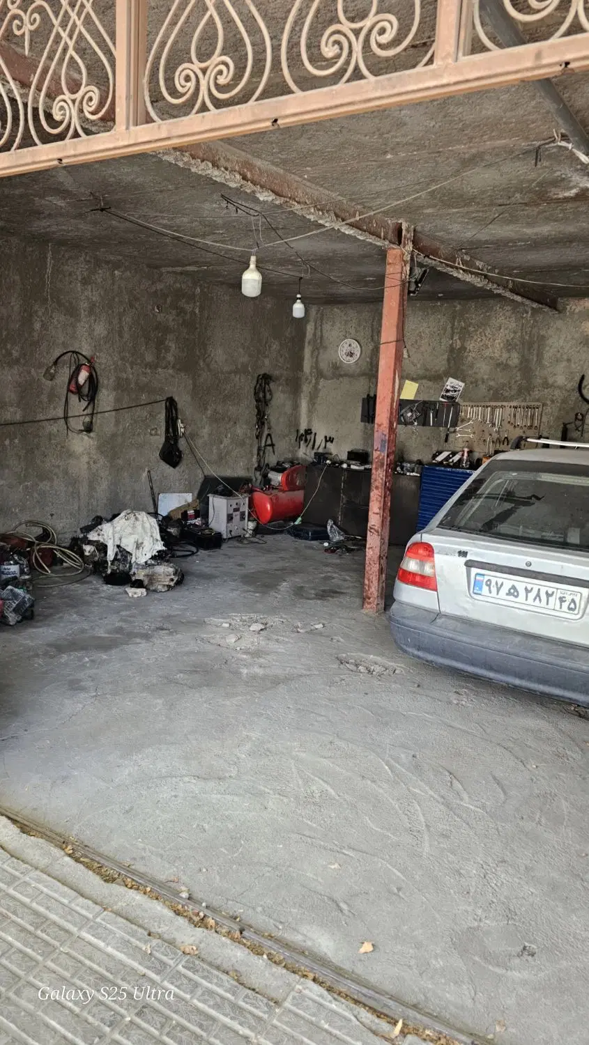 مغازه 50 متری