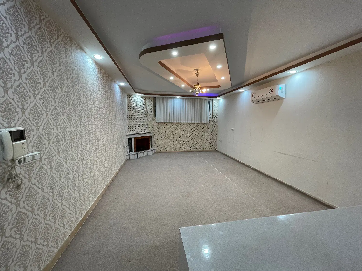 رهن کامل اپارتمان دو خواب باهنر