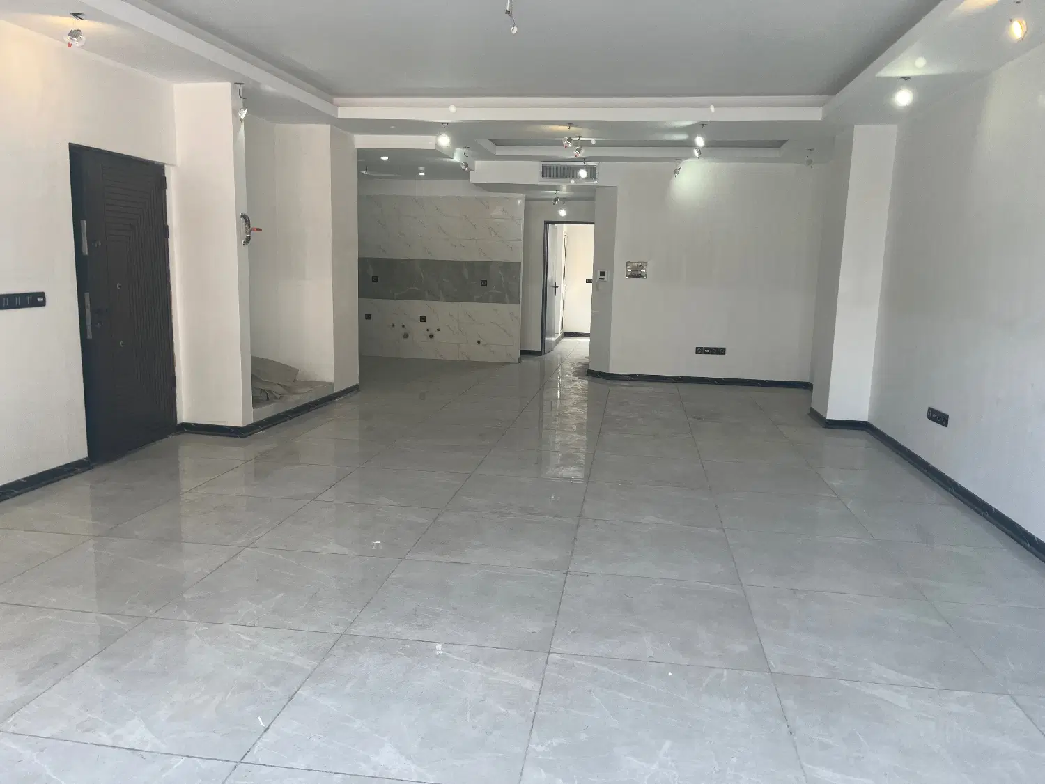 اپارتمان ۱۱۷متر فروش گرمدره شاهد