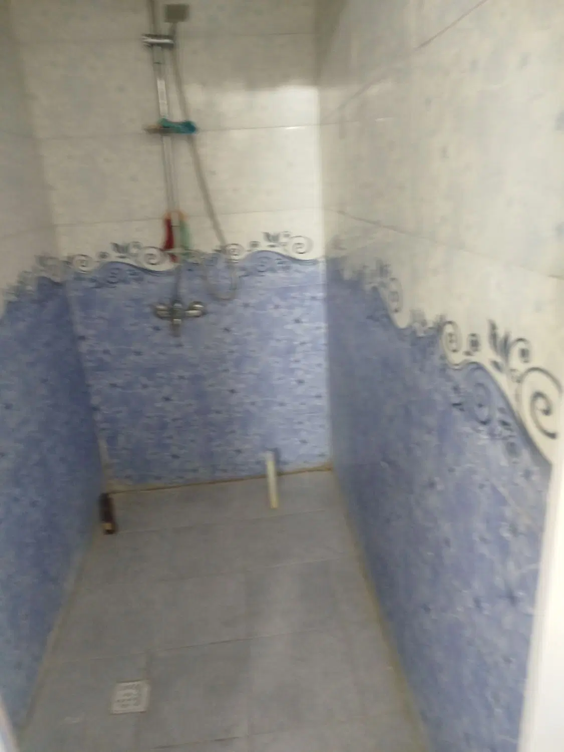 به متن زیر مراجعه نمایید
