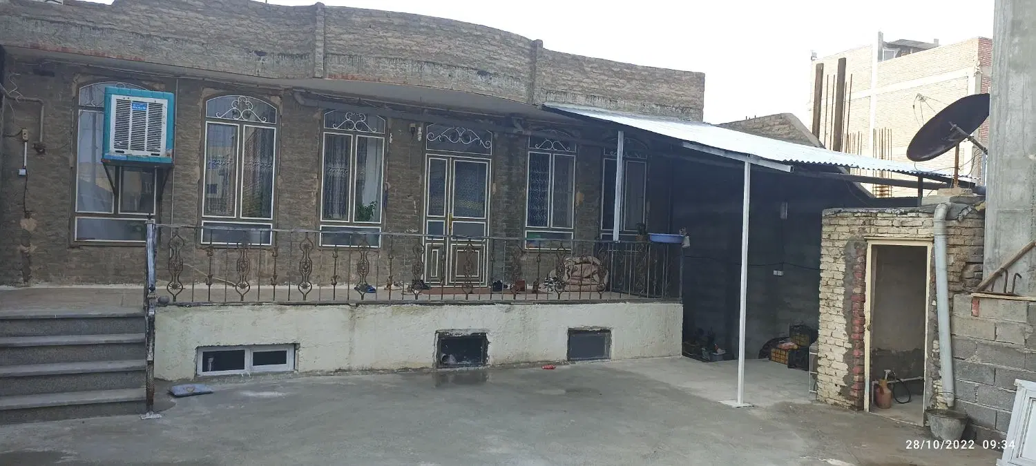 اجاره حیاط ویلایی به متراژ 250متر