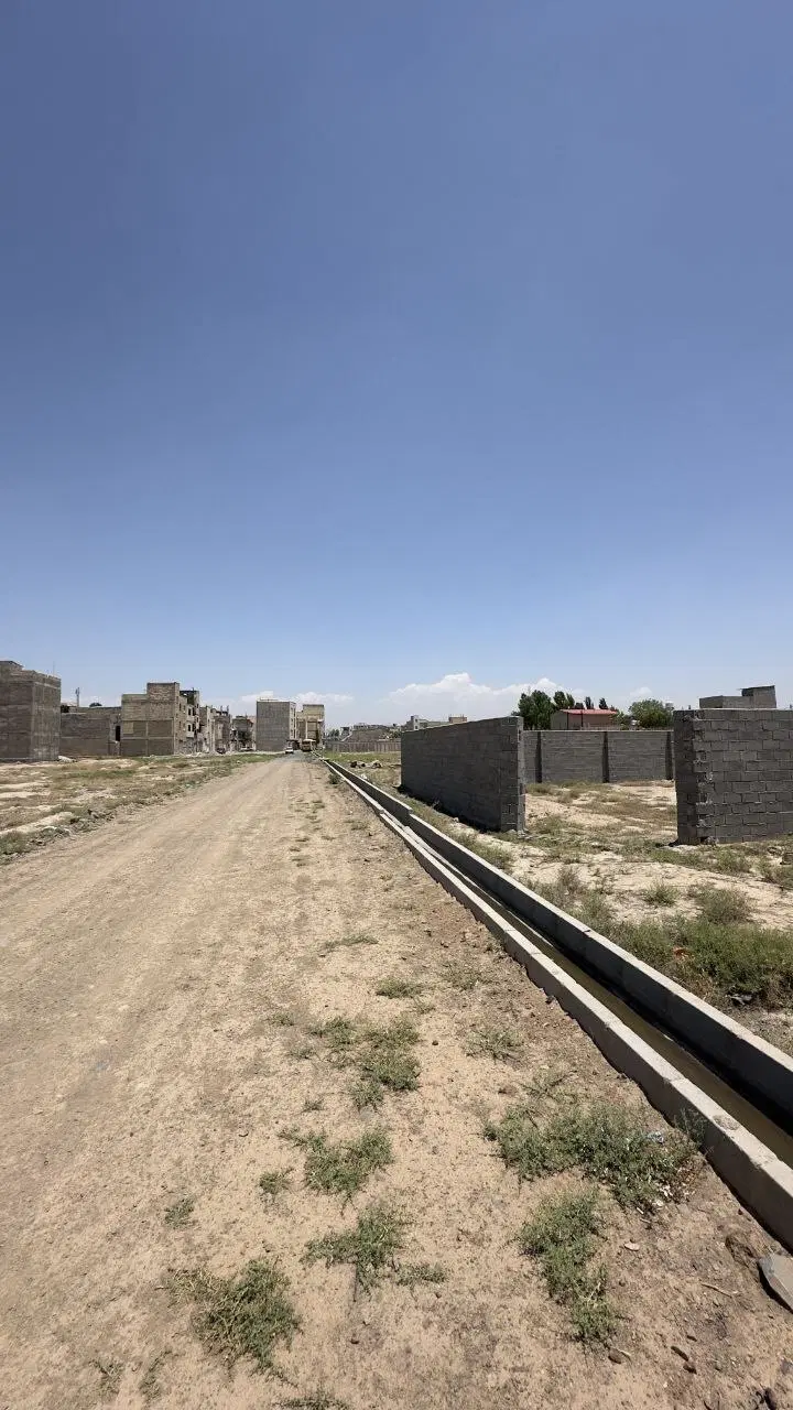 ۲۳۰ متر زمین مسکونی سند تک برگ