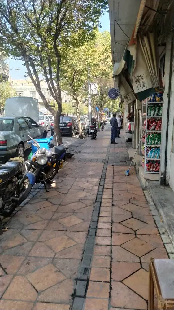 فروش ملک مرغوب برخیابان اقبال لاهوری