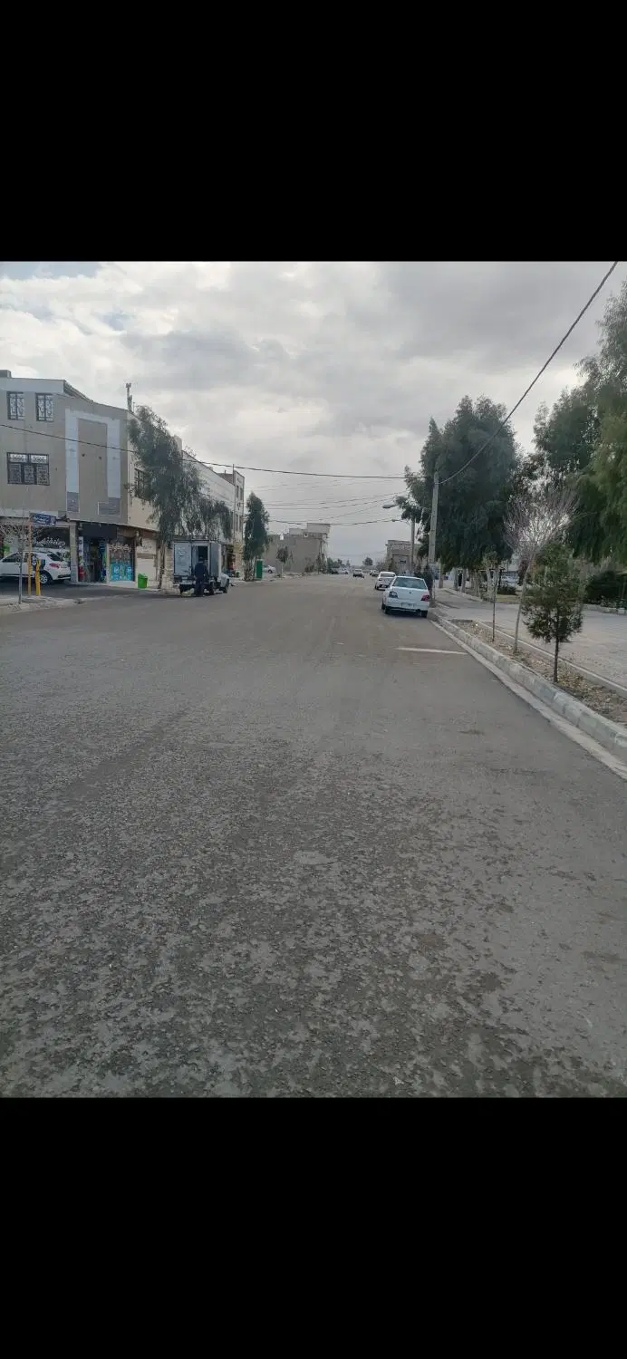 زمین ۲۰۰ متر محلاتی