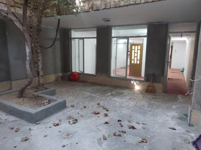۱۲۵ متری حیاط دار