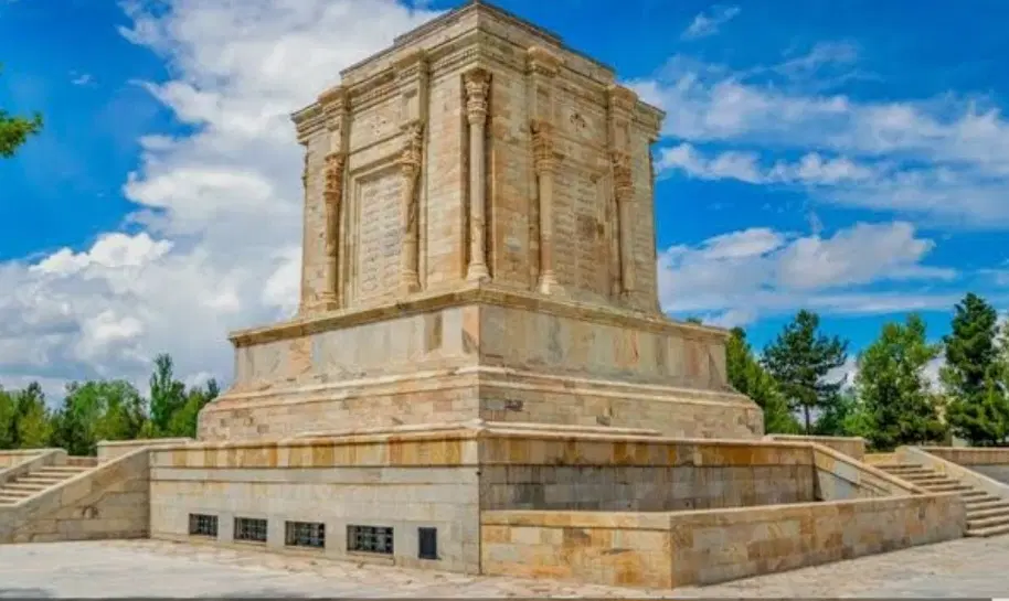 زمین سند دار