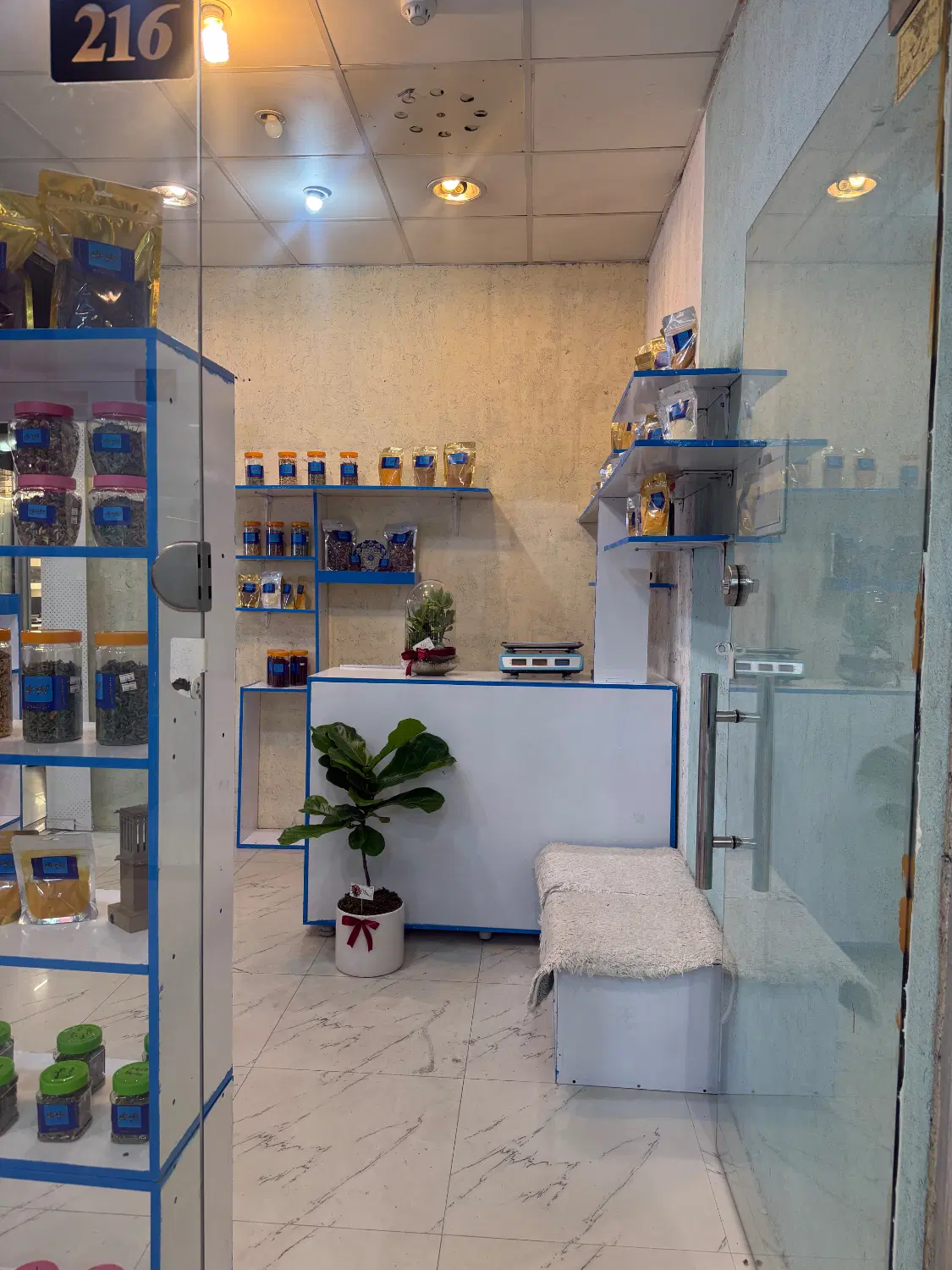 واگذاری یا رهن و اجاره مغازه کیان سنتر یک