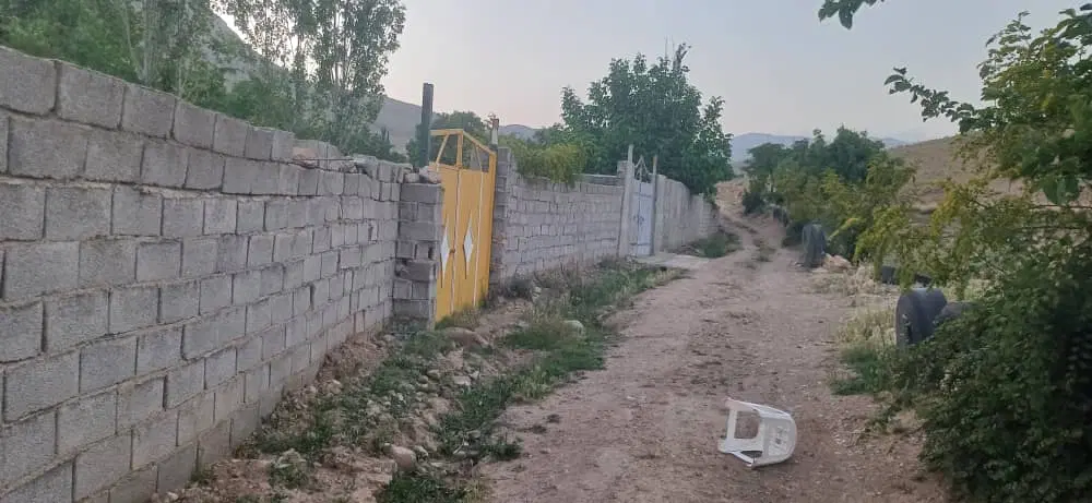 باغچه تفریحی ۱۱۰۰متری در دهکده سرسبز  آبیک بالا