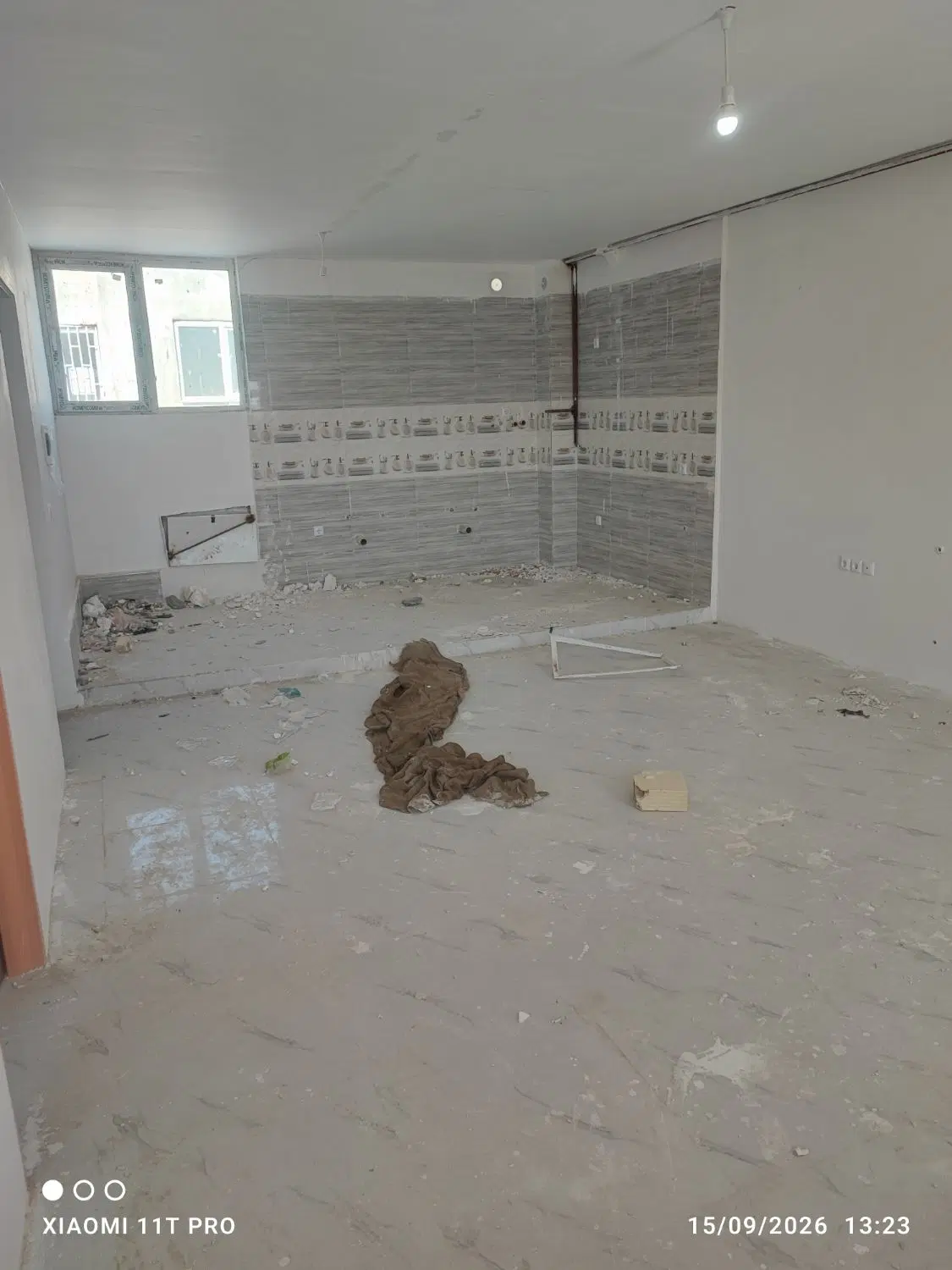 آپارتمان دو خواب فاز دو شهرک مهرگان بلوار عترت