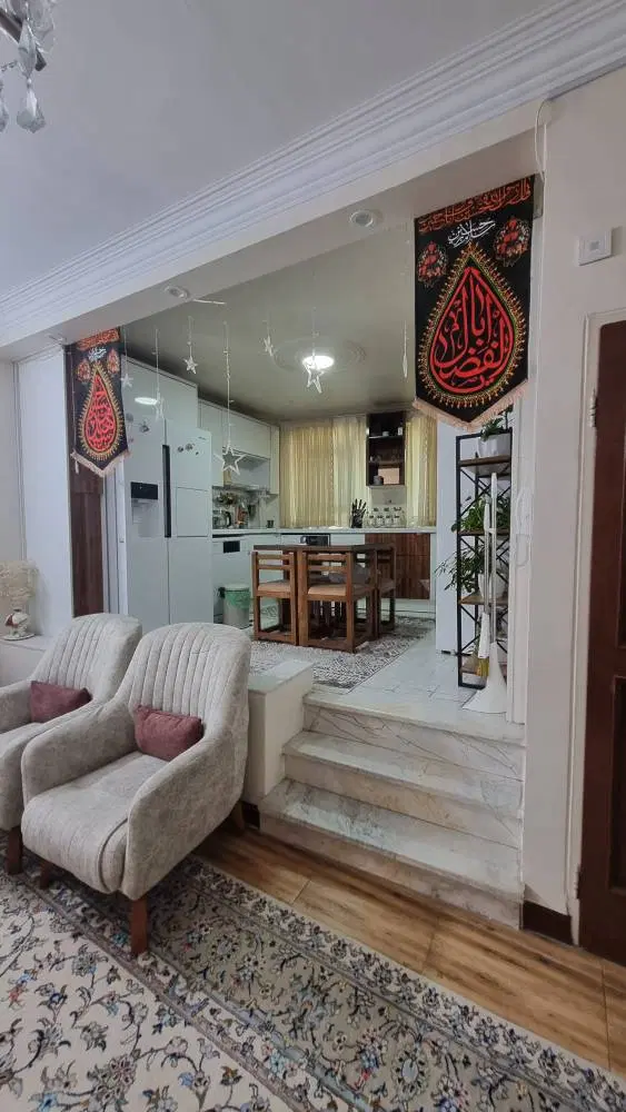 آپارتمان خ خورشید