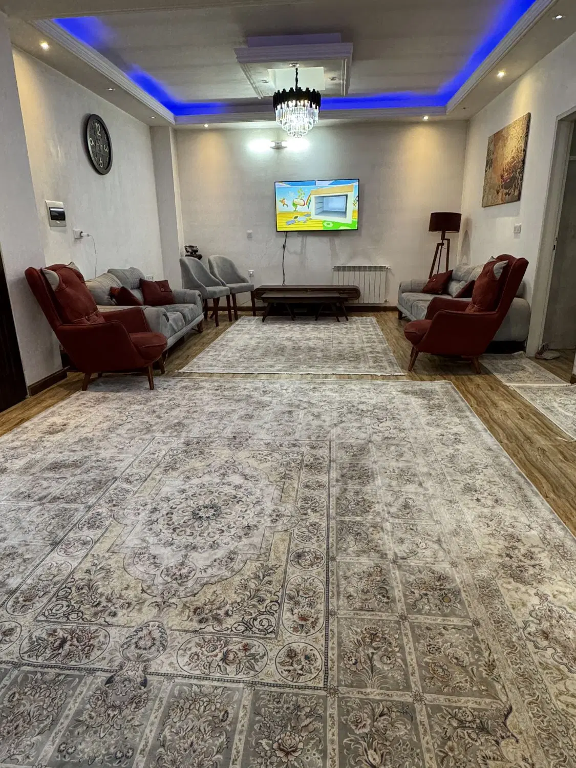 اپارتمان۹۸متری تک برگ سند