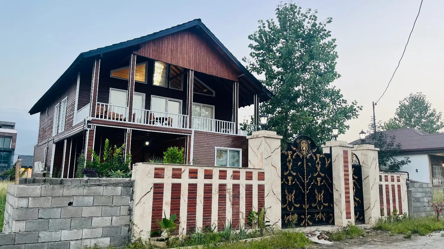ویلای لوکس چوبی ، قصر چوبی