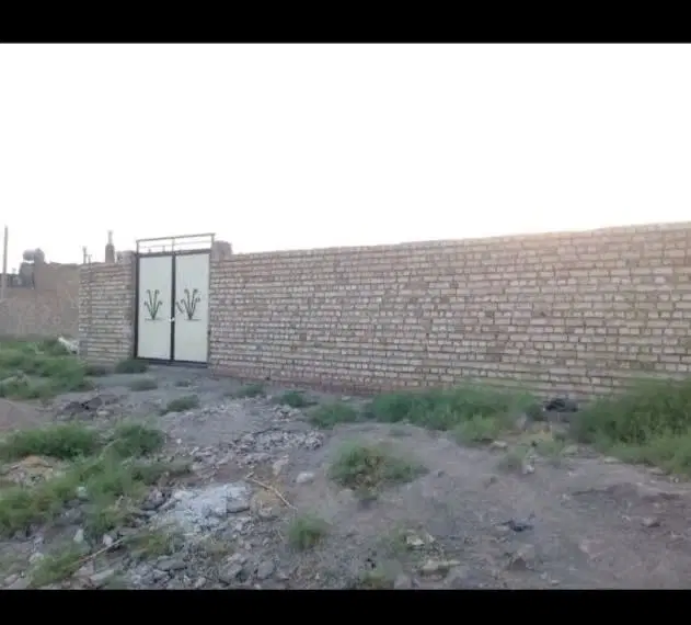 زمین فروشی