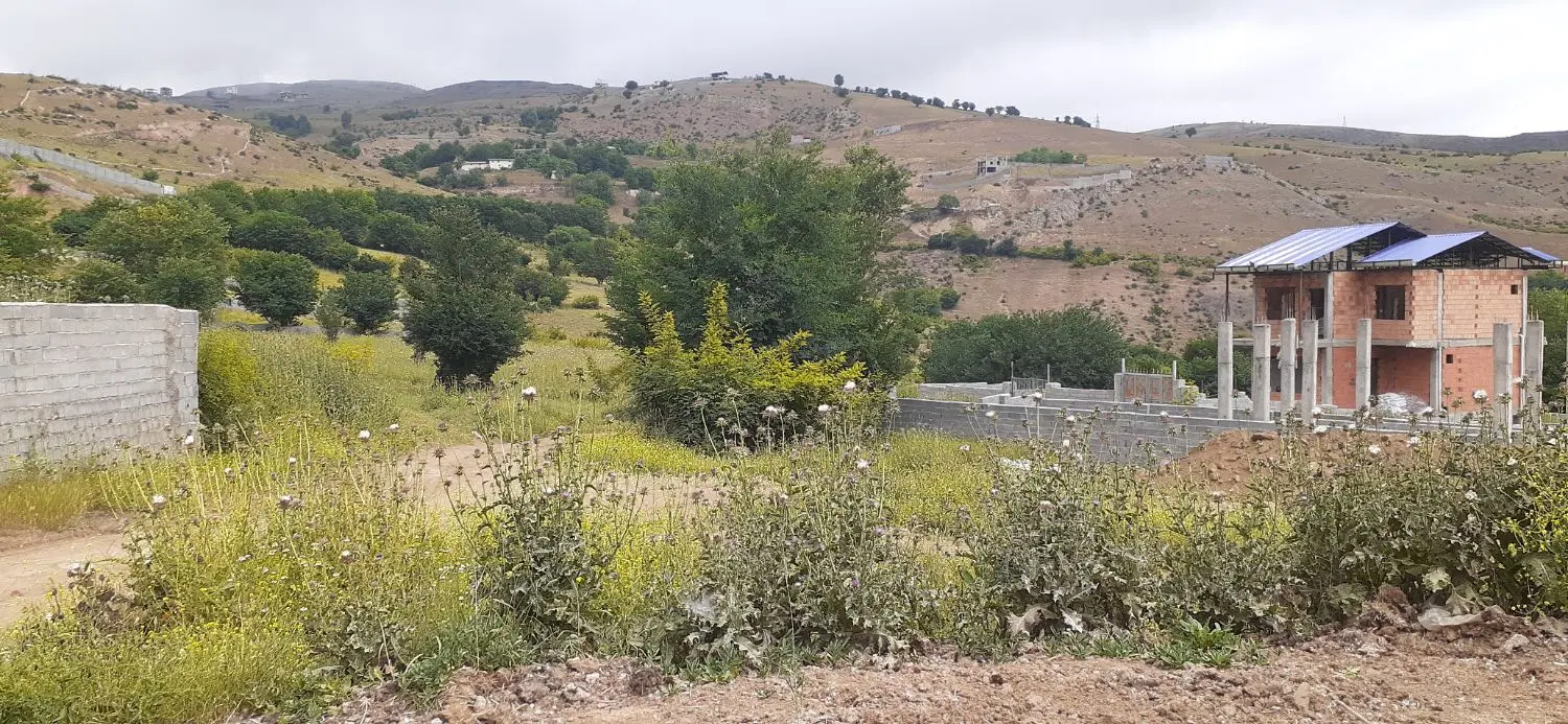 ۲۵۰ متر دشت بهشت