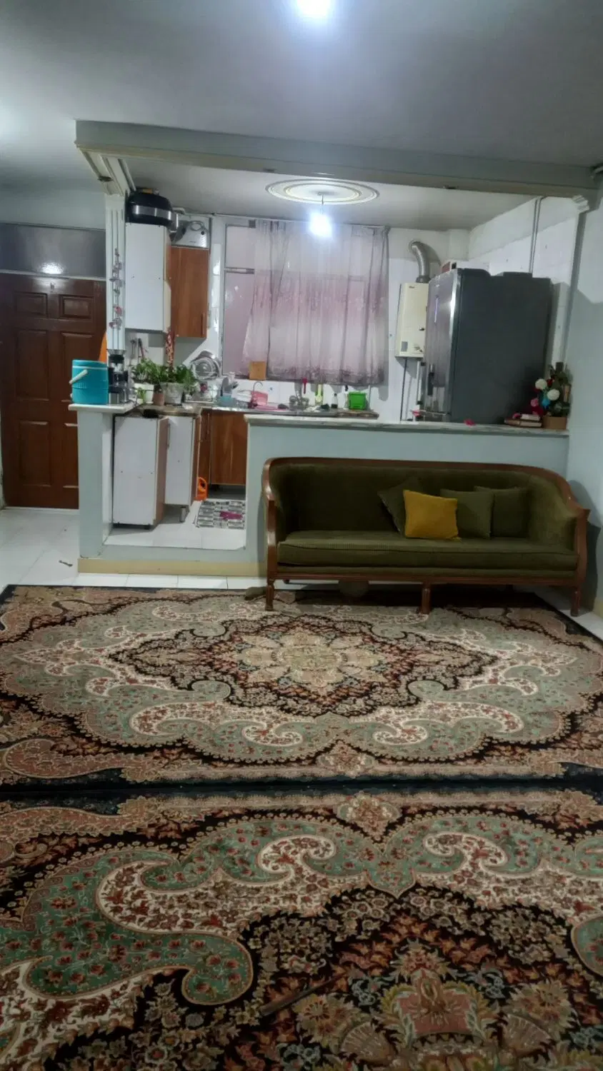 اجاره واحد ۶۰متری
