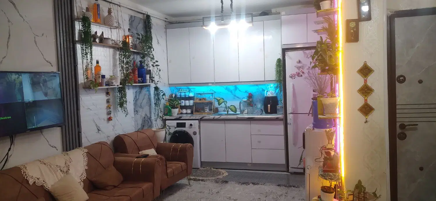 خونه طبقه اول شهر رامین