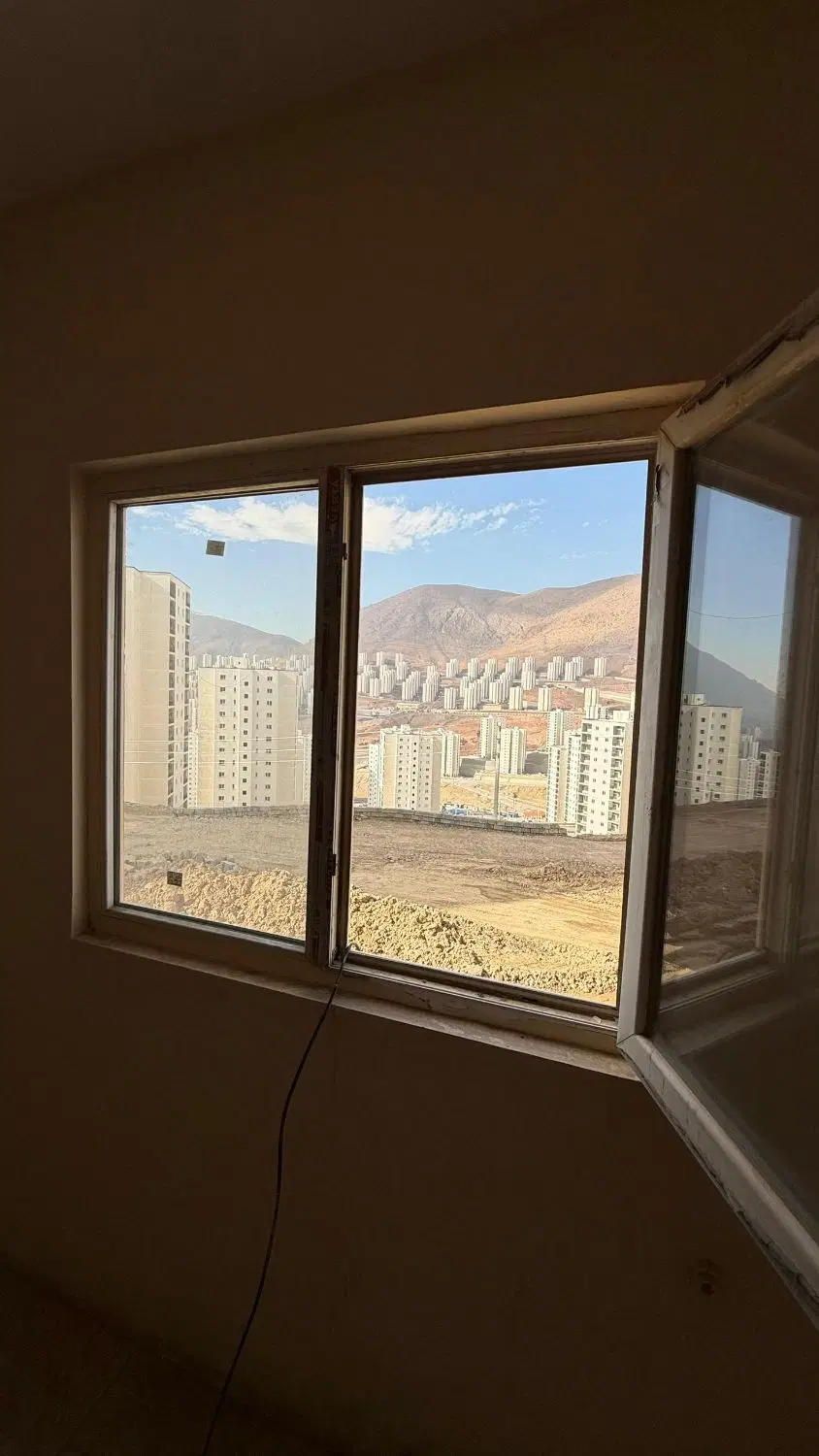 اولـین خــریـدار فاز ۱۱ پردیس