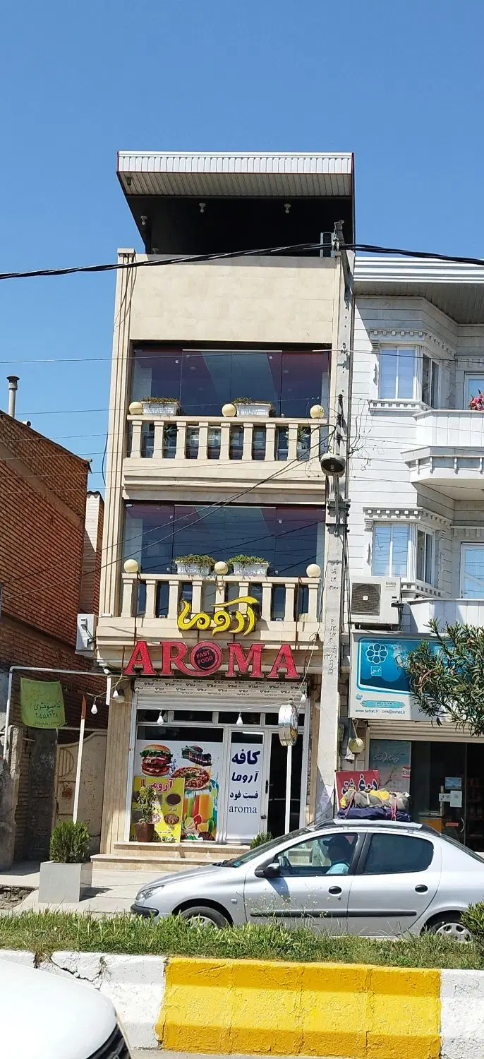 مغازه تجاری چهارواحده نوساخت