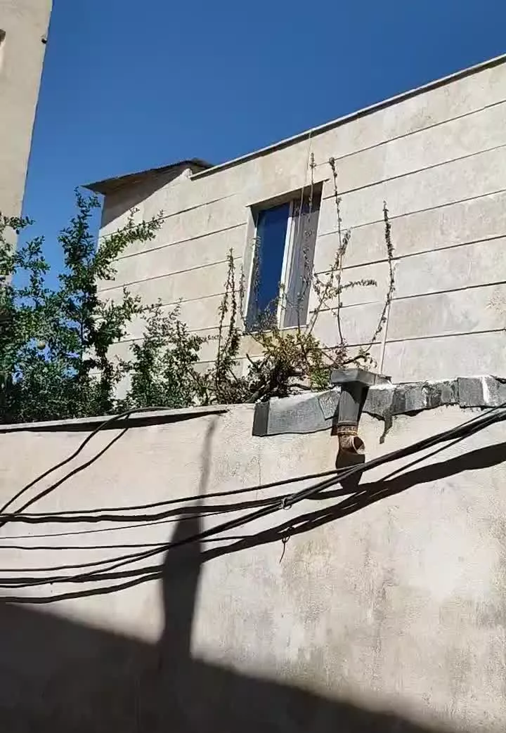 خونه دو طبقه حاج منصور