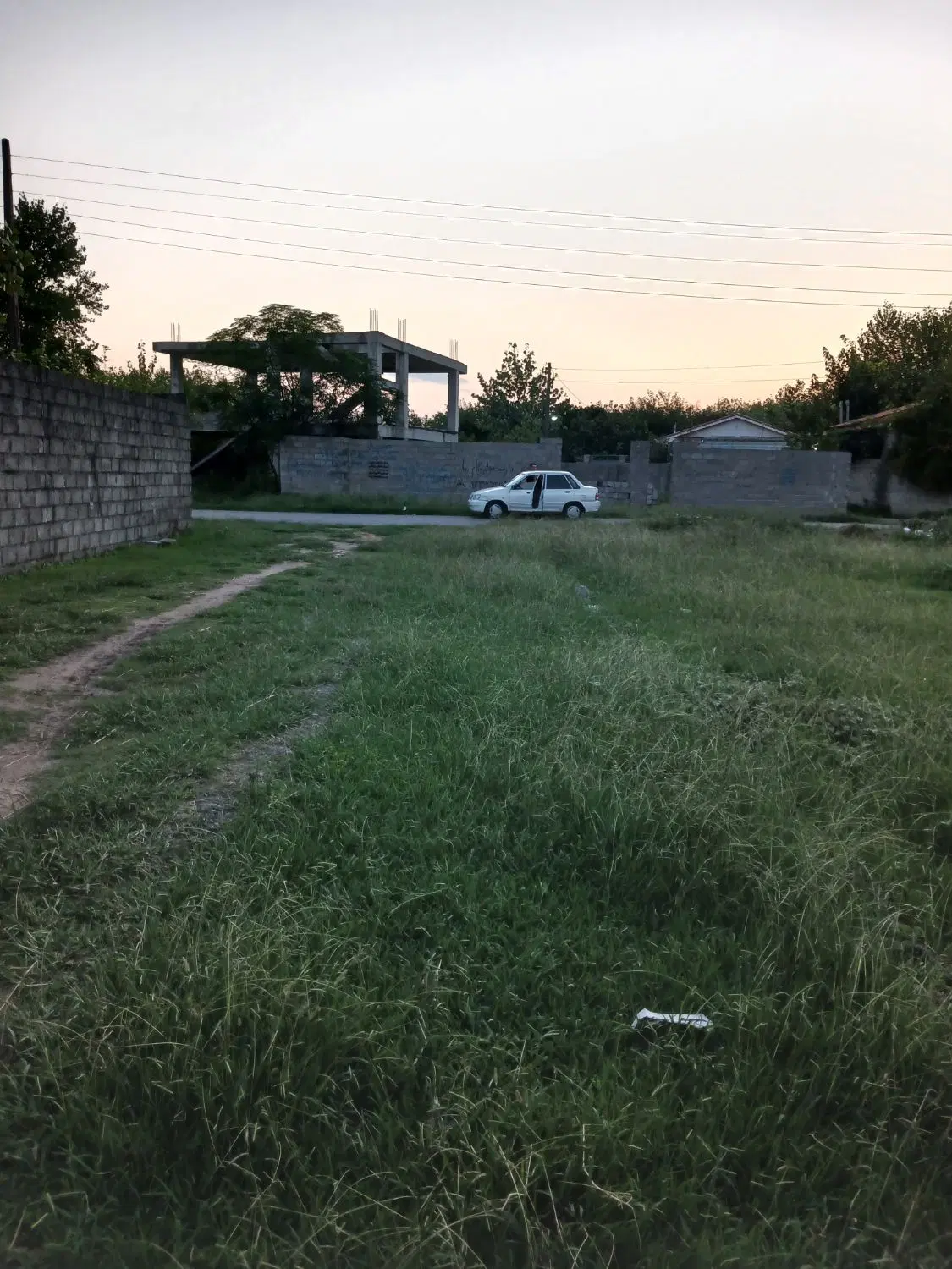 ۲۴۰ مسکونی با نامه بنیاد