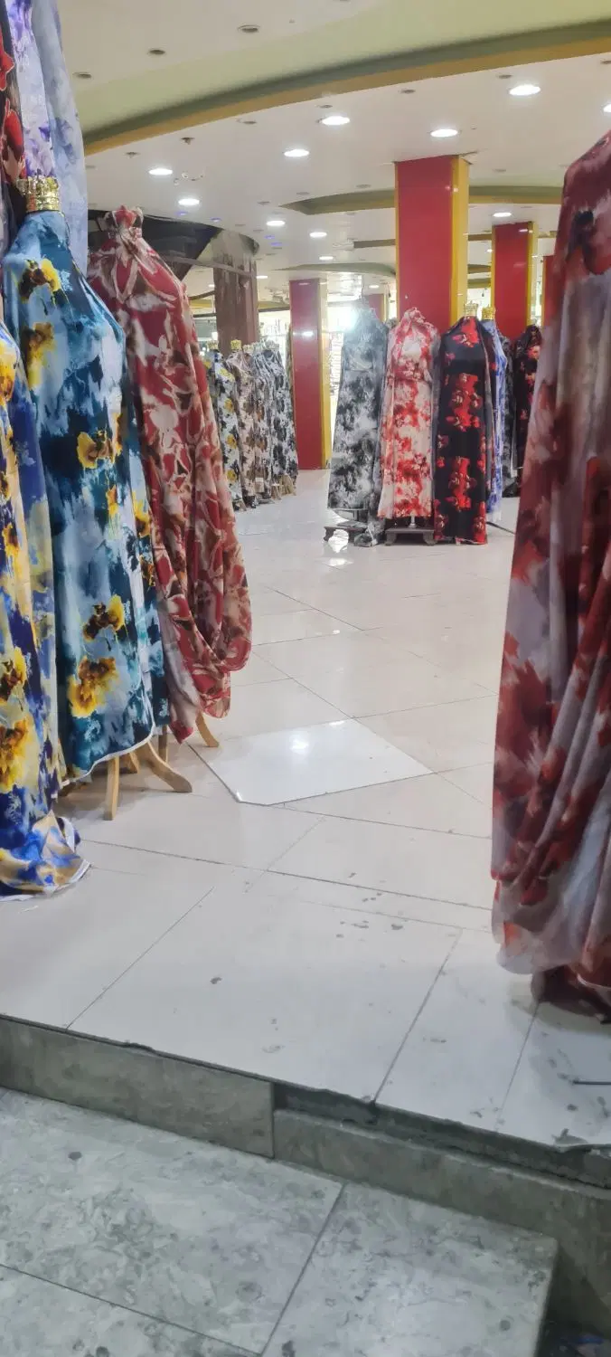 مغازه تجاری امیرالمومنین نبش حافظ فلسطین