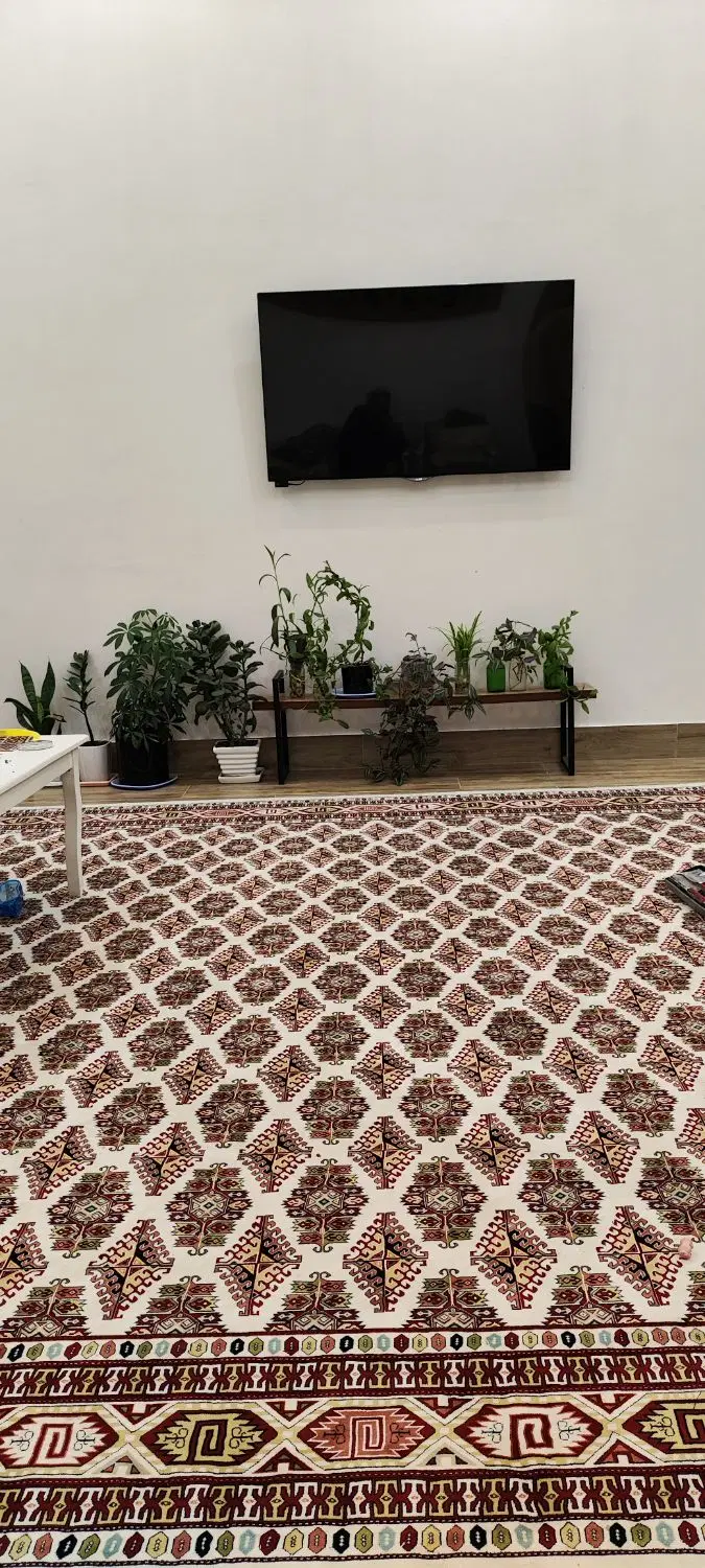 سوئیت ۳۵متر فقط ب خانم اجاره داده میشود