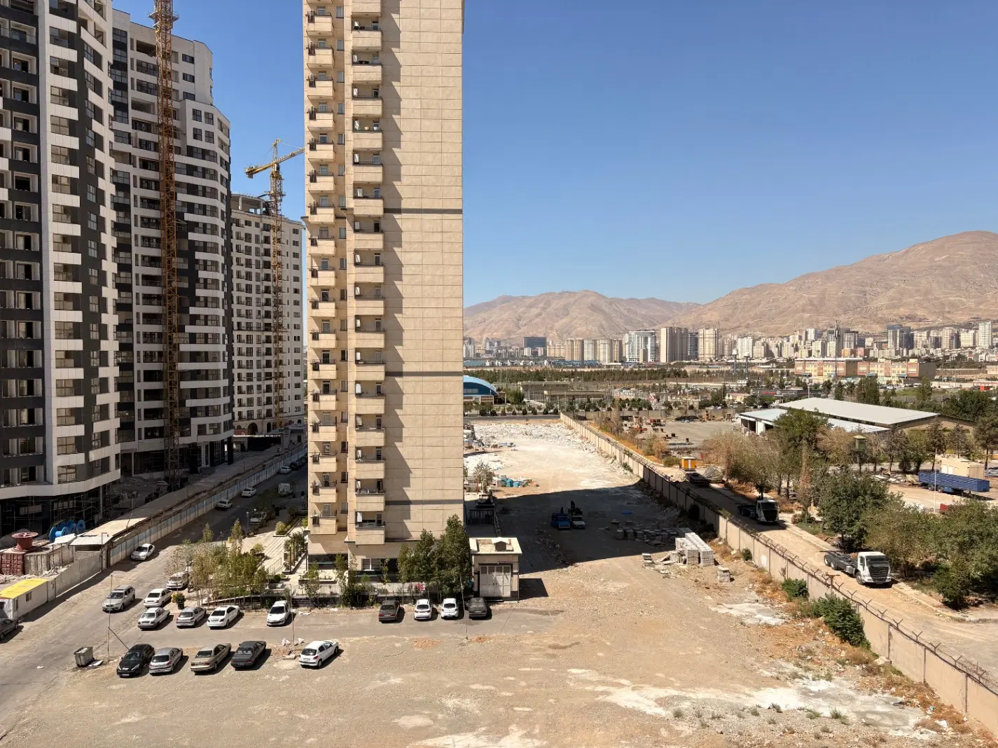۱۰۵متر_نارنجستان۲
