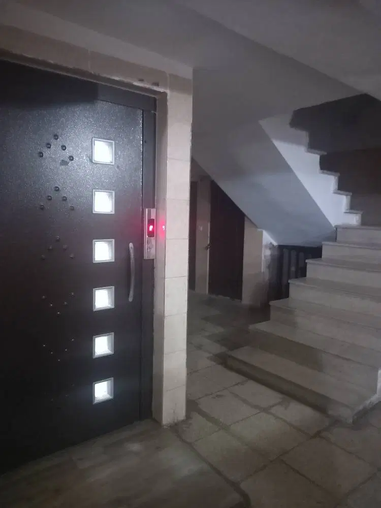 واحد ۸۰متری دو خوابه فول،کوی گوهر