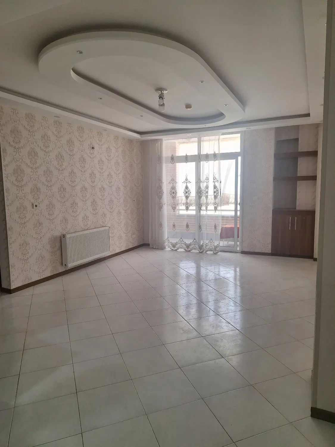 اجاره آپارتمان ۹۰ متری در بهارستان