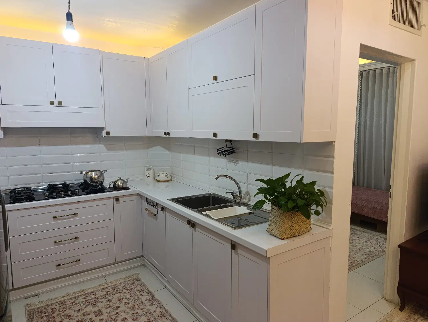 آپارتمان 2خوابه باپارکینگ اختصاصی 24متری میثم