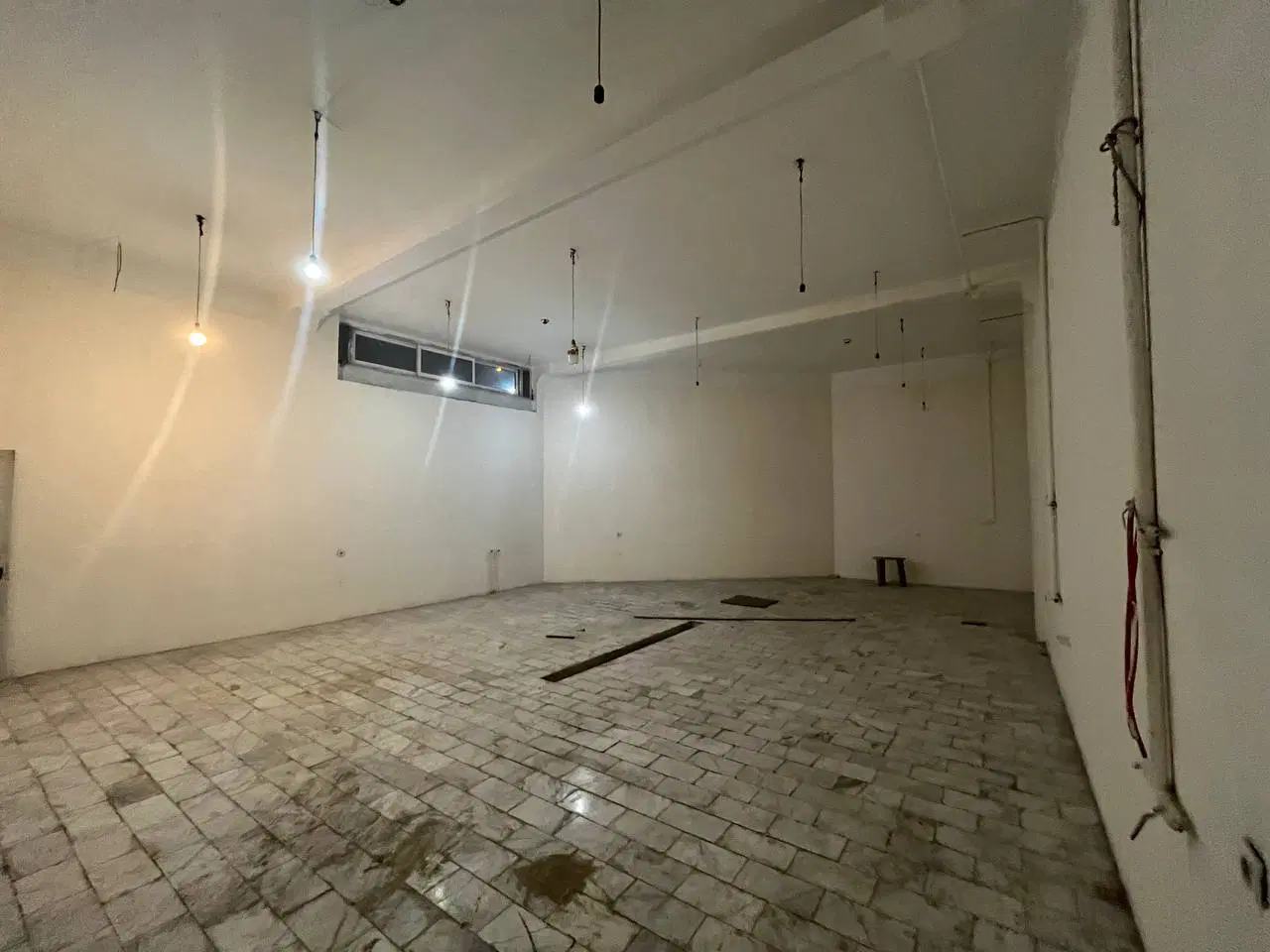 اجاره زیر زمین ۱۲۰ متری