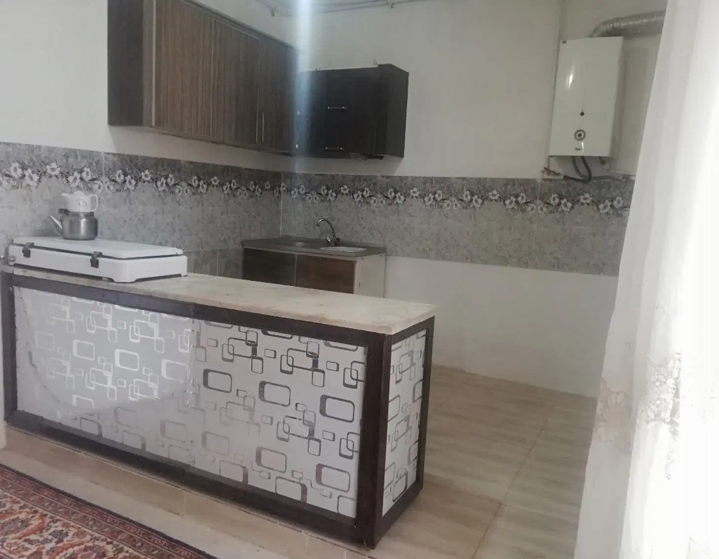سوییت دربست