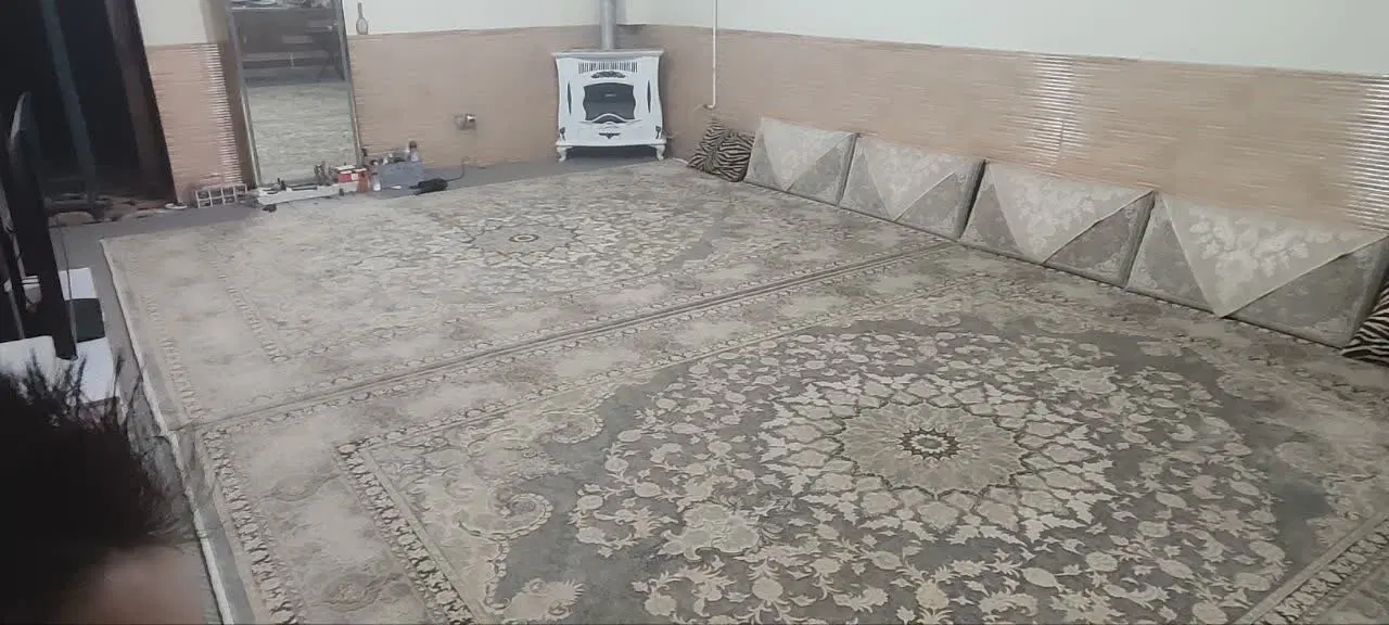 آپارتمان همکف با پارکینگ و حیاط اختصاصی گلشهز