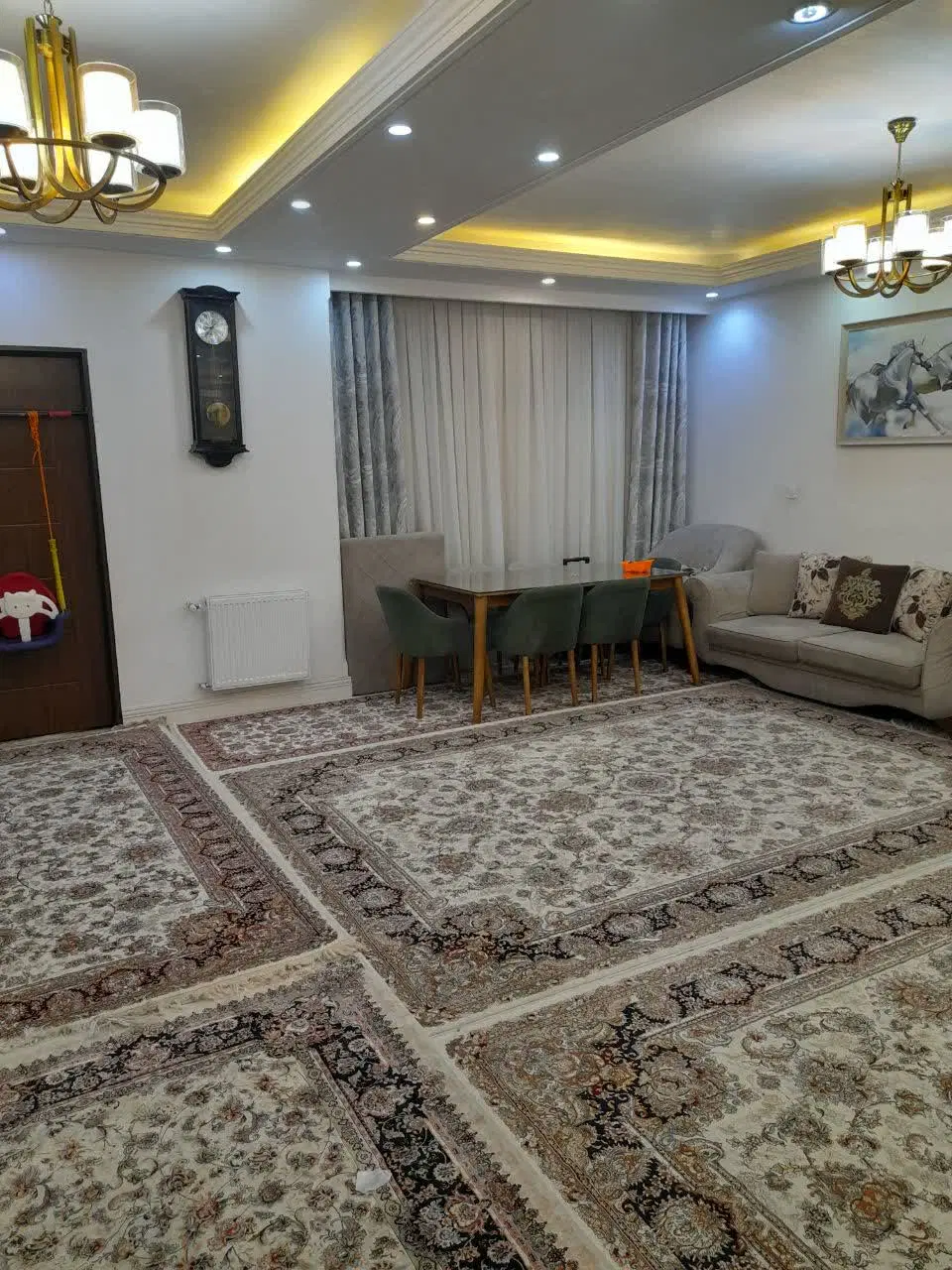 خانه ۹۲ متری تمیز، خوش نقشه، محیطی ارام، گلشهر