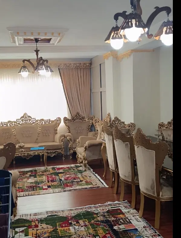 واحدگلشهر۲ به قیمت خیلی مناسب میفروشم