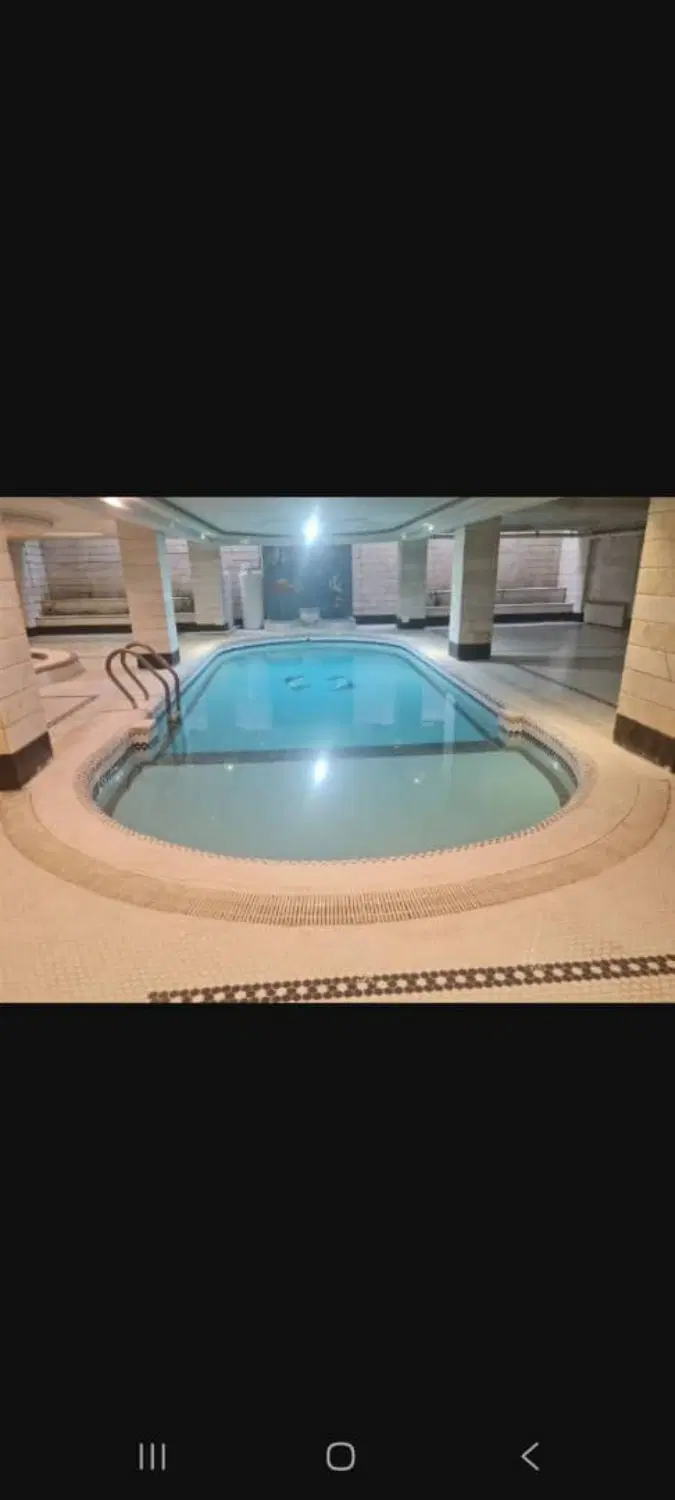 اجاره پاسداران بهترین مجتمع _۱۵۰ سه خ_ همکف