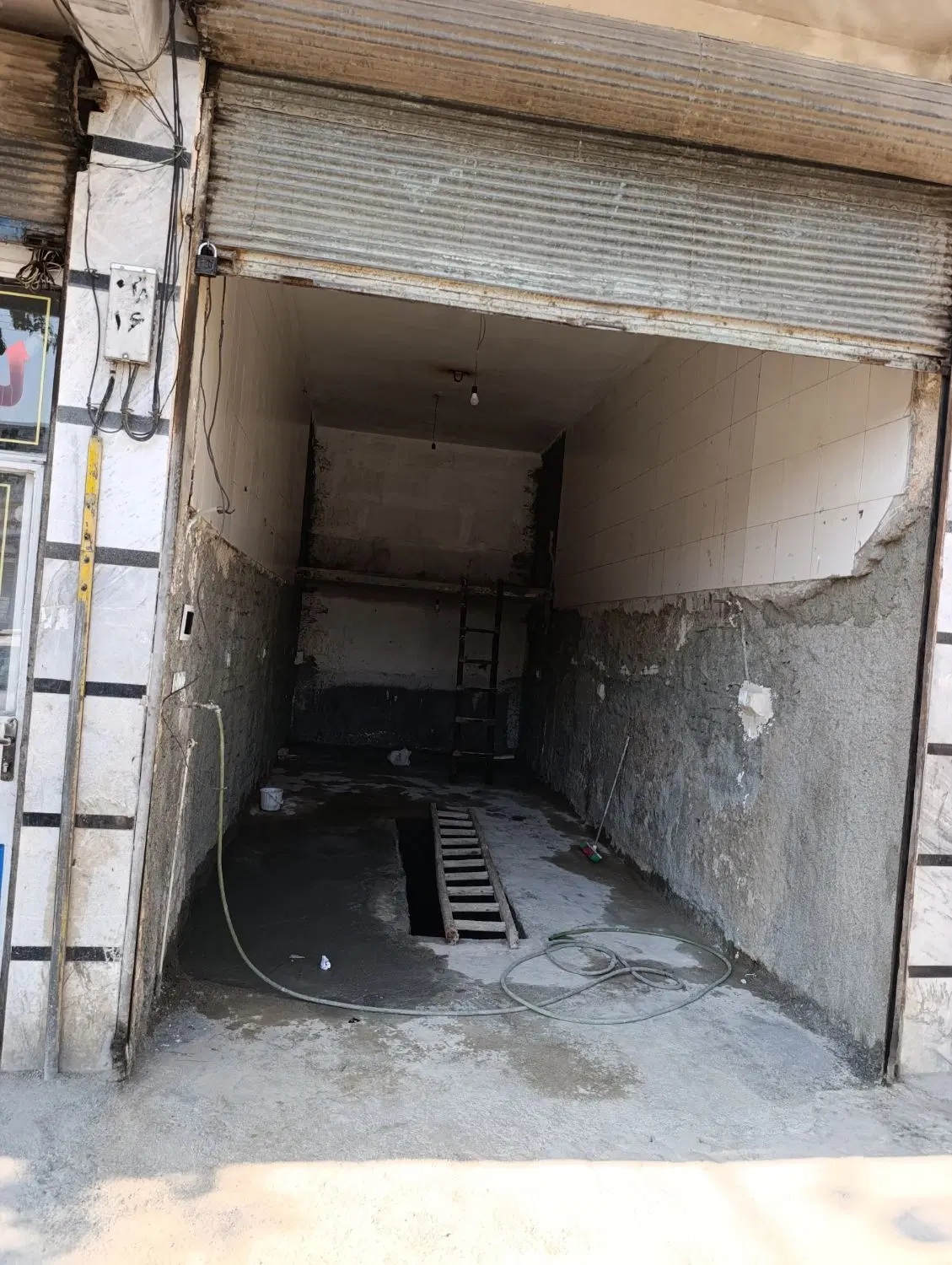 اجاره مغازه میدان نبوت روبه رو مسجد نبوت