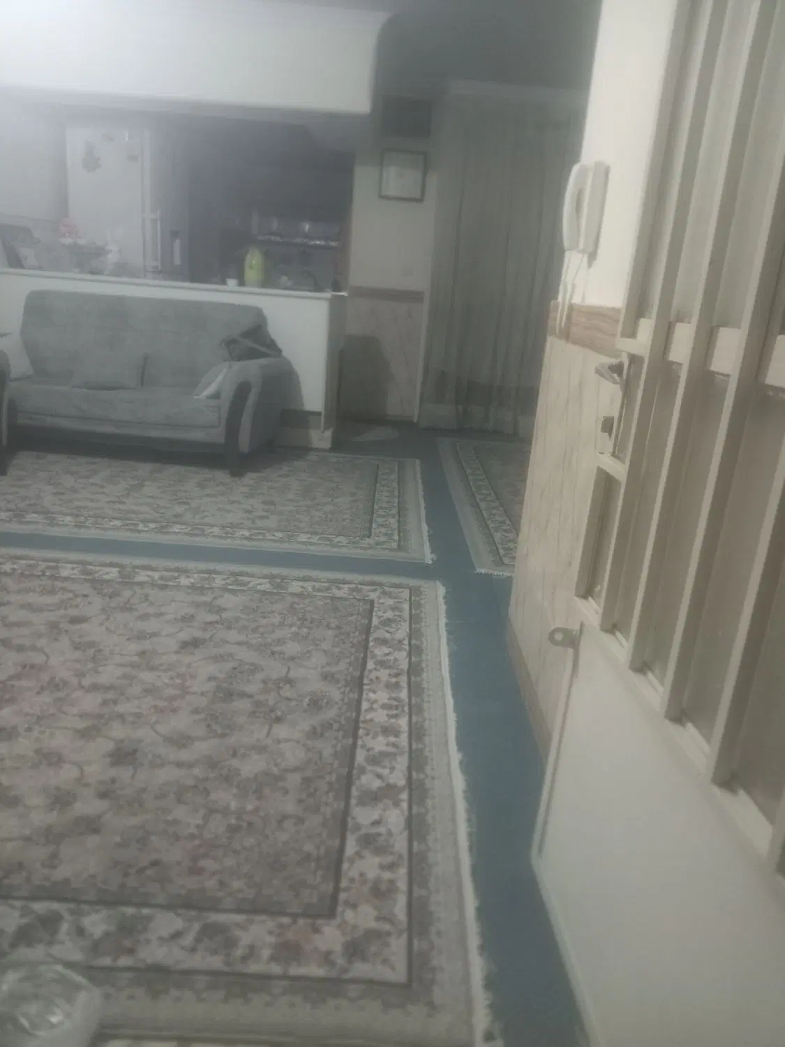 واحد همکف