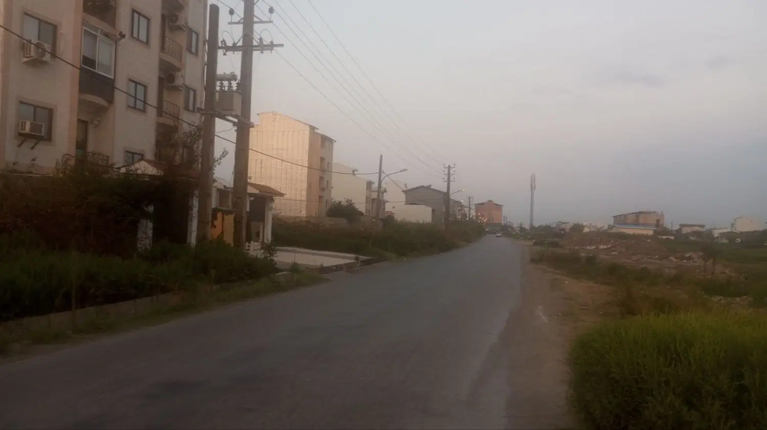 زمین 200متری سند تک برگ خیابون پاسداران.پرستار